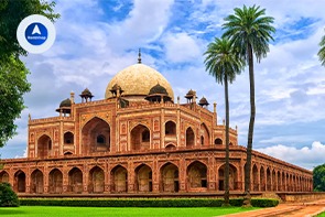 Explore historic monument near popular bike and scooty rental travel routes In Delhi