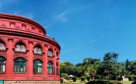 Rent a Bike in Bangalore & Explore Cubbon Park on Budget