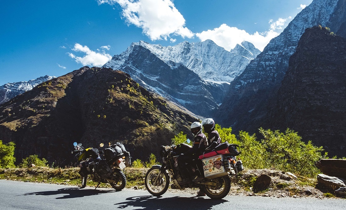 Weekend Bike Getaways Around Srinagar for Scenic Road Trips in